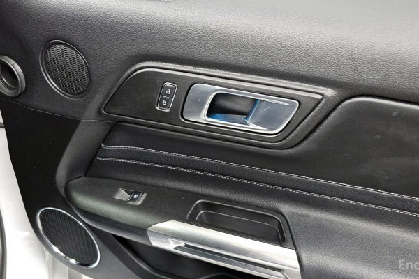 2021 Ford Mustang с пробегом 91 732 км