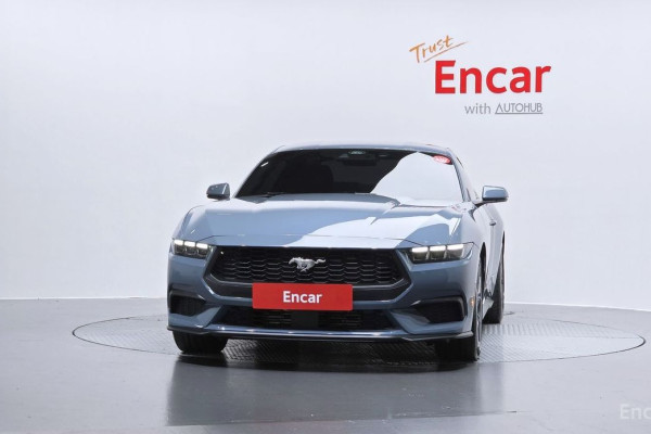 2024 Ford Mustang с пробегом 12 433 км