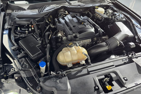 2020 Ford Mustang с пробегом 62 902 км