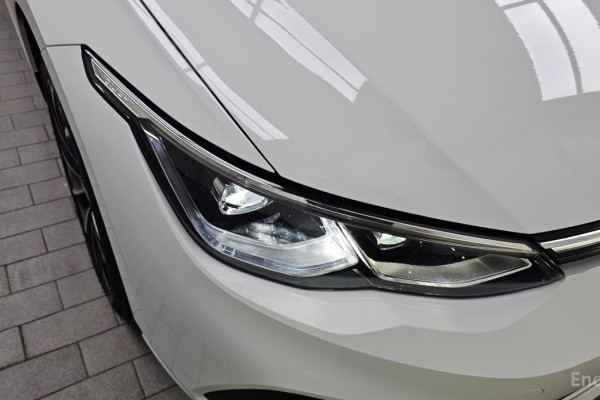 2024 Volkswagen Golf с пробегом 15 294 км