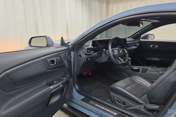 2024 Ford Mustang с пробегом 12 433 км