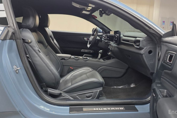 2024 Ford Mustang с пробегом 12 433 км