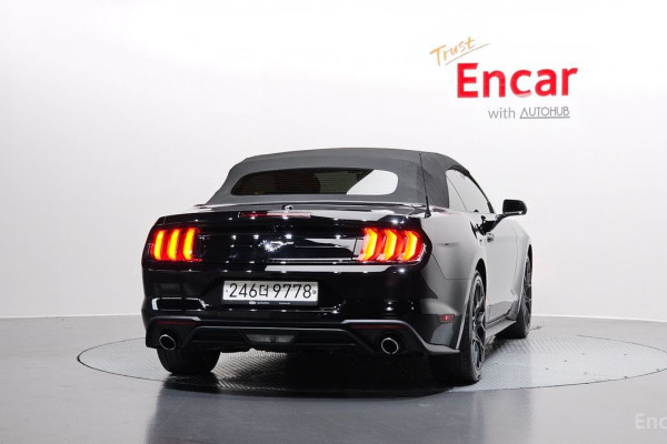 2022 Ford Mustang с пробегом 61 401 км