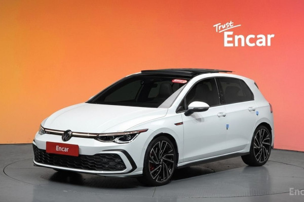 2024 Volkswagen Golf с пробегом 12 782 км