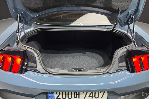 2024 Ford Mustang с пробегом 20 927 км