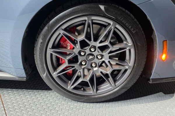 2024 Ford Mustang с пробегом 20 927 км