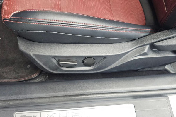 2024 Ford Mustang с пробегом 11 601 км