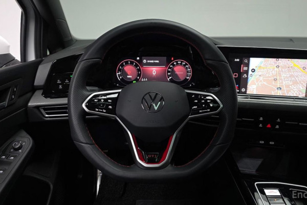 2024 Volkswagen Golf с пробегом 12 782 км