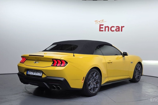 2024 Ford Mustang с пробегом 34 907 км