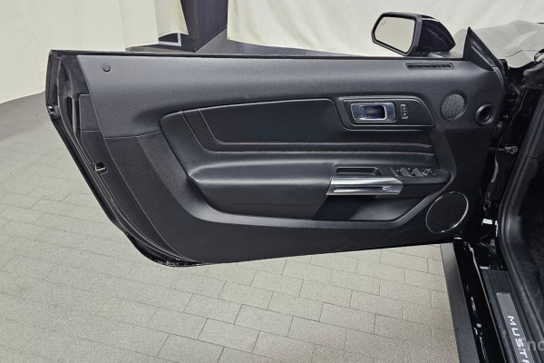 2022 Ford Mustang с пробегом 61 401 км