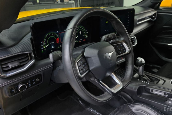 2024 Ford Mustang с пробегом 34 907 км
