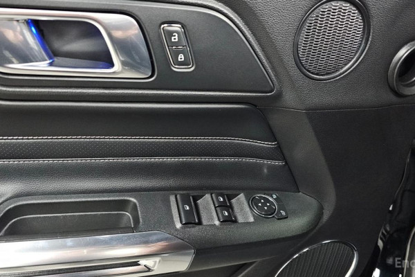 2022 Ford Mustang с пробегом 61 401 км