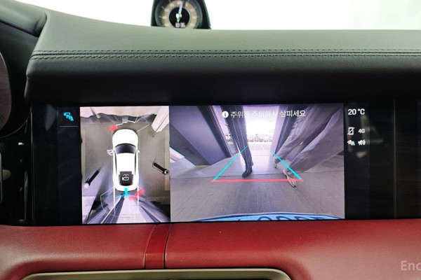 2022 Porsche Taycan с пробегом 46 720 км