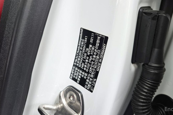 2022 Porsche Taycan с пробегом 46 720 км