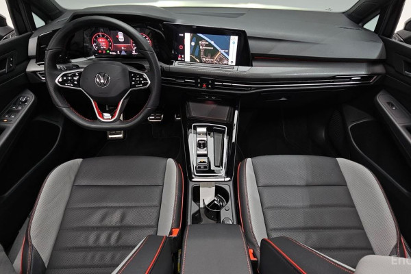 2024 Volkswagen Golf с пробегом 10 613 км