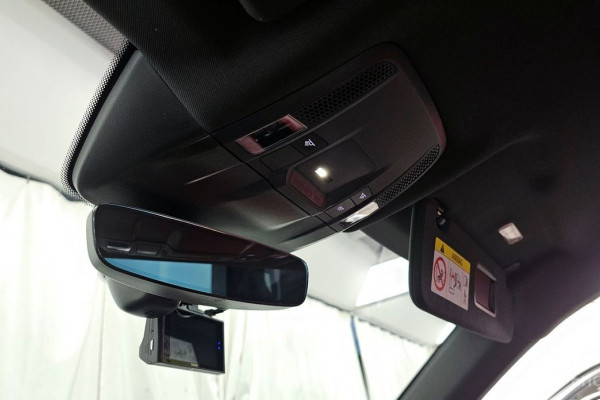 2022 Porsche Taycan с пробегом 46 720 км