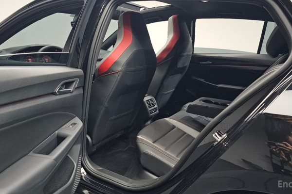 2024 Volkswagen Golf с пробегом 10 613 км