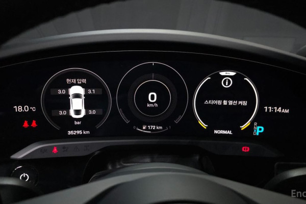 2020 Porsche Taycan с пробегом 35 295 км