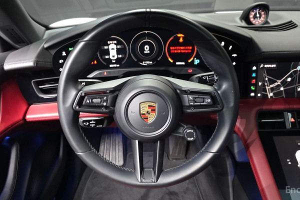 2020 Porsche Taycan с пробегом 35 295 км