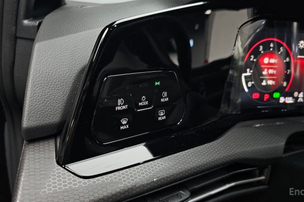 2024 Volkswagen Golf с пробегом 10 613 км