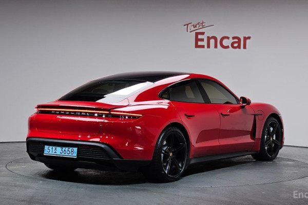 2021 Porsche Taycan с пробегом 53 689 км