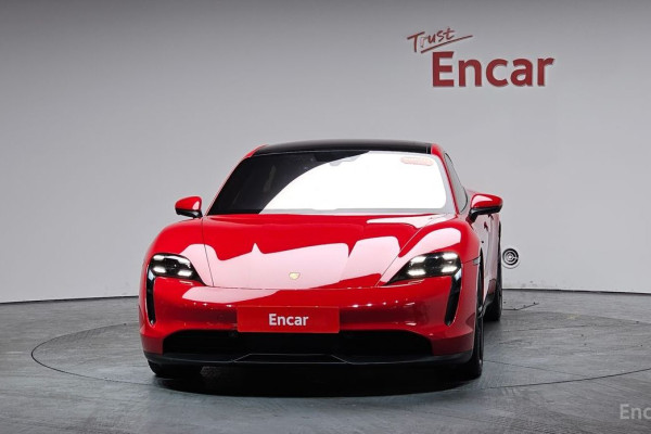 2021 Porsche Taycan с пробегом 53 689 км