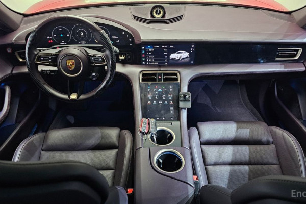 2021 Porsche Taycan с пробегом 53 689 км