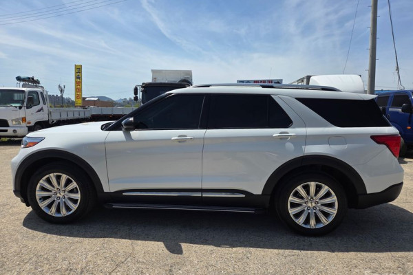 2021 Ford Explorer с пробегом 77 186 км