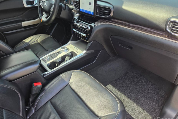 2021 Ford Explorer с пробегом 77 186 км