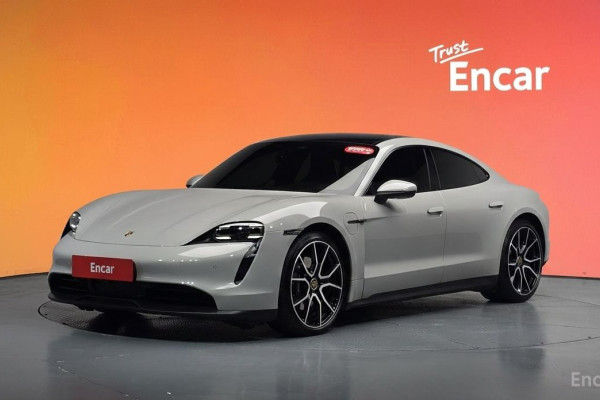 2023 Porsche Taycan с пробегом 34 780 км