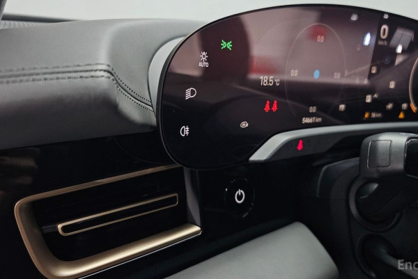 2021 Porsche Taycan с пробегом 54 661 км