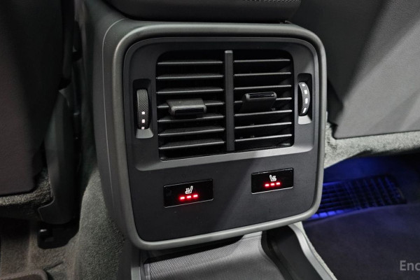 2021 Porsche Taycan с пробегом 54 661 км