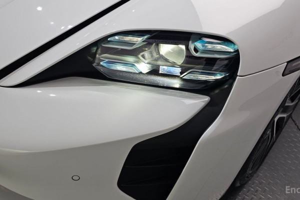 2021 Porsche Taycan с пробегом 54 661 км