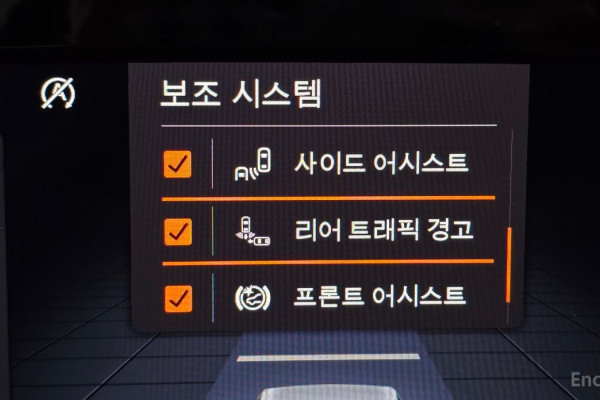 2023 Volkswagen Golf с пробегом 27 007 км