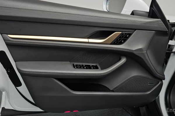 2021 Porsche Taycan с пробегом 54 661 км