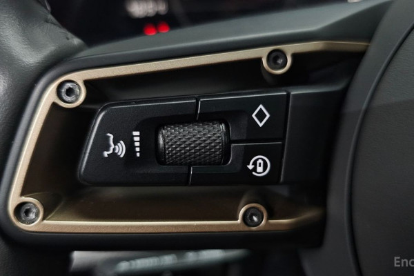 2021 Porsche Taycan с пробегом 54 661 км