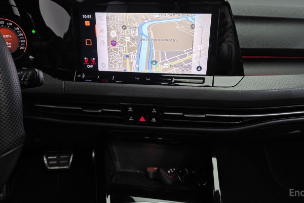 2023 Volkswagen Golf с пробегом 27 007 км