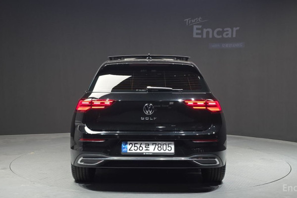 2024 Volkswagen Golf с пробегом 18 276 км