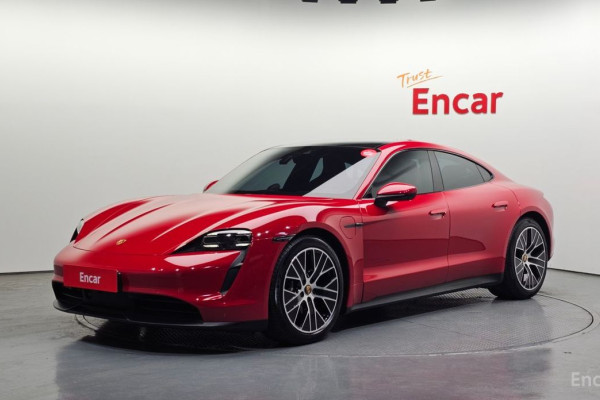 2023 Porsche Taycan с пробегом 22 409 км