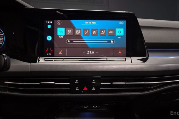 2024 Volkswagen Golf с пробегом 18 276 км