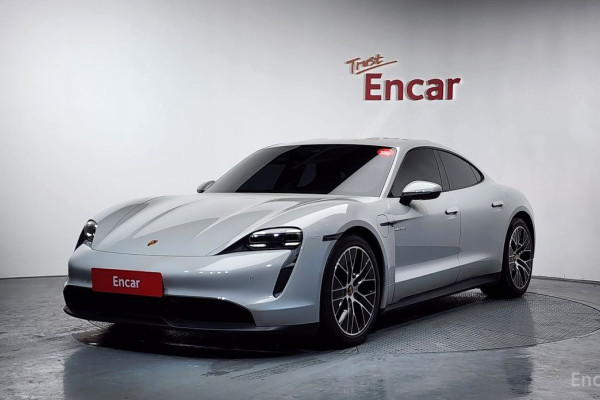 2022 Porsche Taycan с пробегом 34 865 км