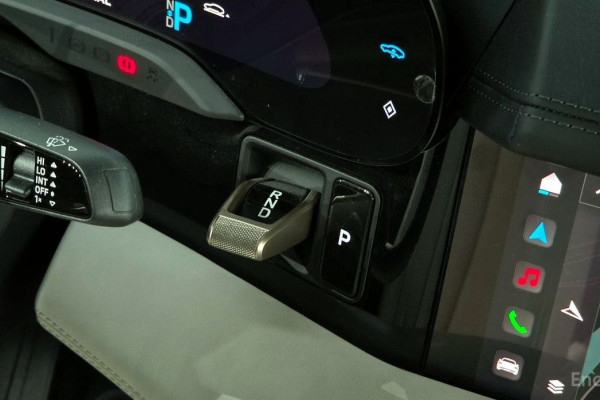 2023 Porsche Taycan с пробегом 39 163 км