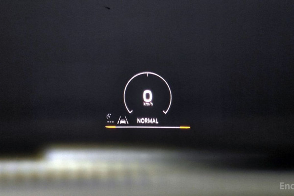 2023 Porsche Taycan с пробегом 39 163 км