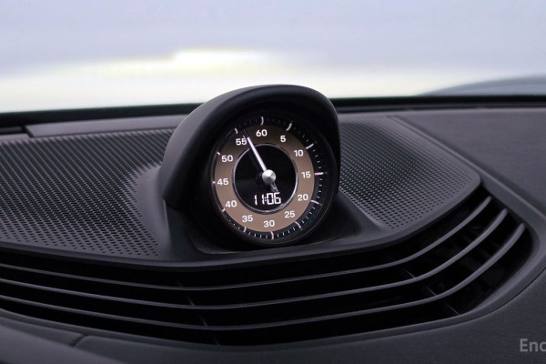 2023 Porsche Taycan с пробегом 39 163 км