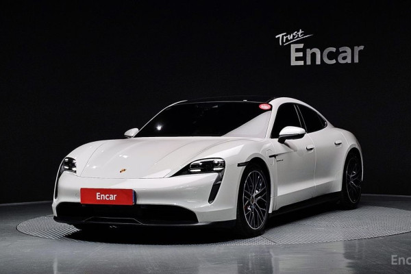 2023 Porsche Taycan с пробегом 31 859 км