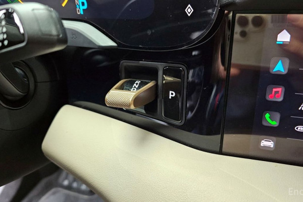 2023 Porsche Taycan с пробегом 31 859 км