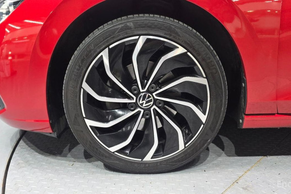 2023 Volkswagen Golf с пробегом 60 194 км