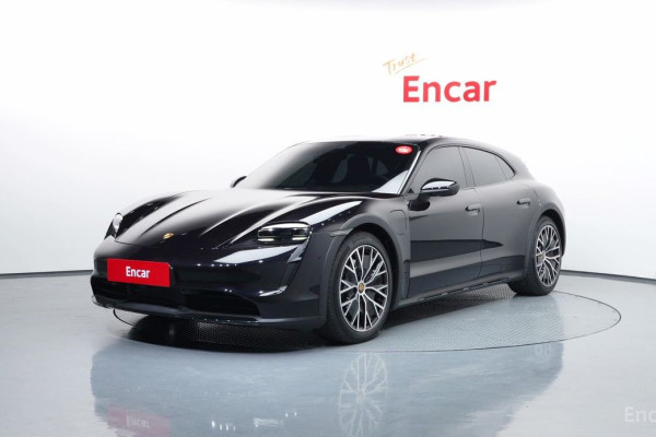 2023 Porsche Taycan с пробегом 14 177 км