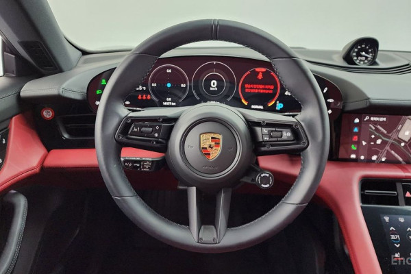 2023 Porsche Taycan с пробегом 14 177 км