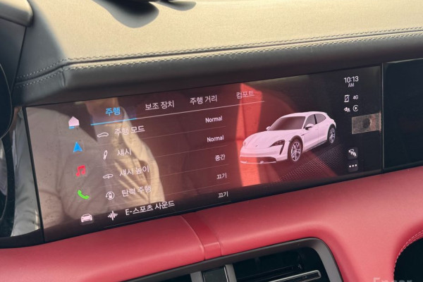 2024 Porsche Taycan с пробегом 5 500 км